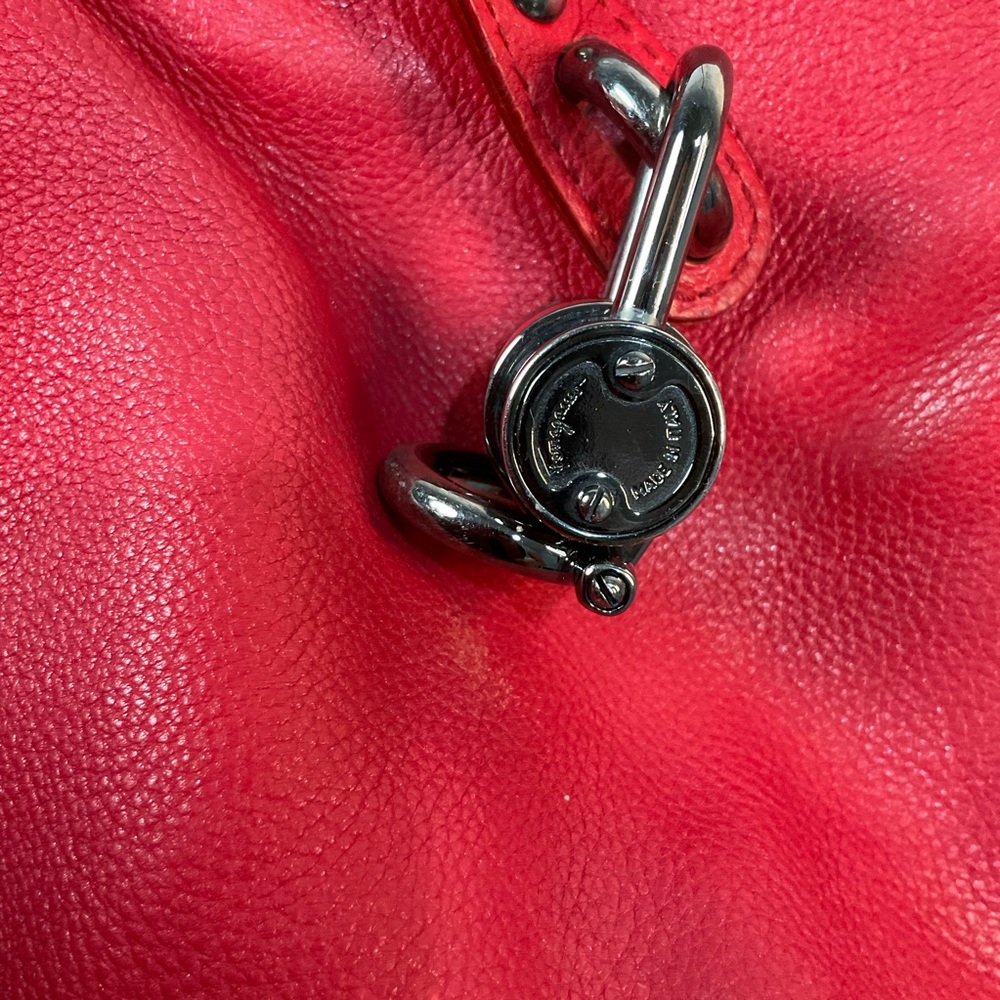 Salvatore Ferragamo Red Leather Shoulder Bag COA - Picture 16 of 16